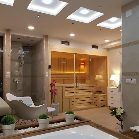 Gerendaház Api Komora *